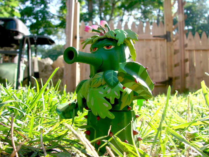Illustration for article titled The Plants Vs. Zombies: Garden Warfare Action Figures Are Coming